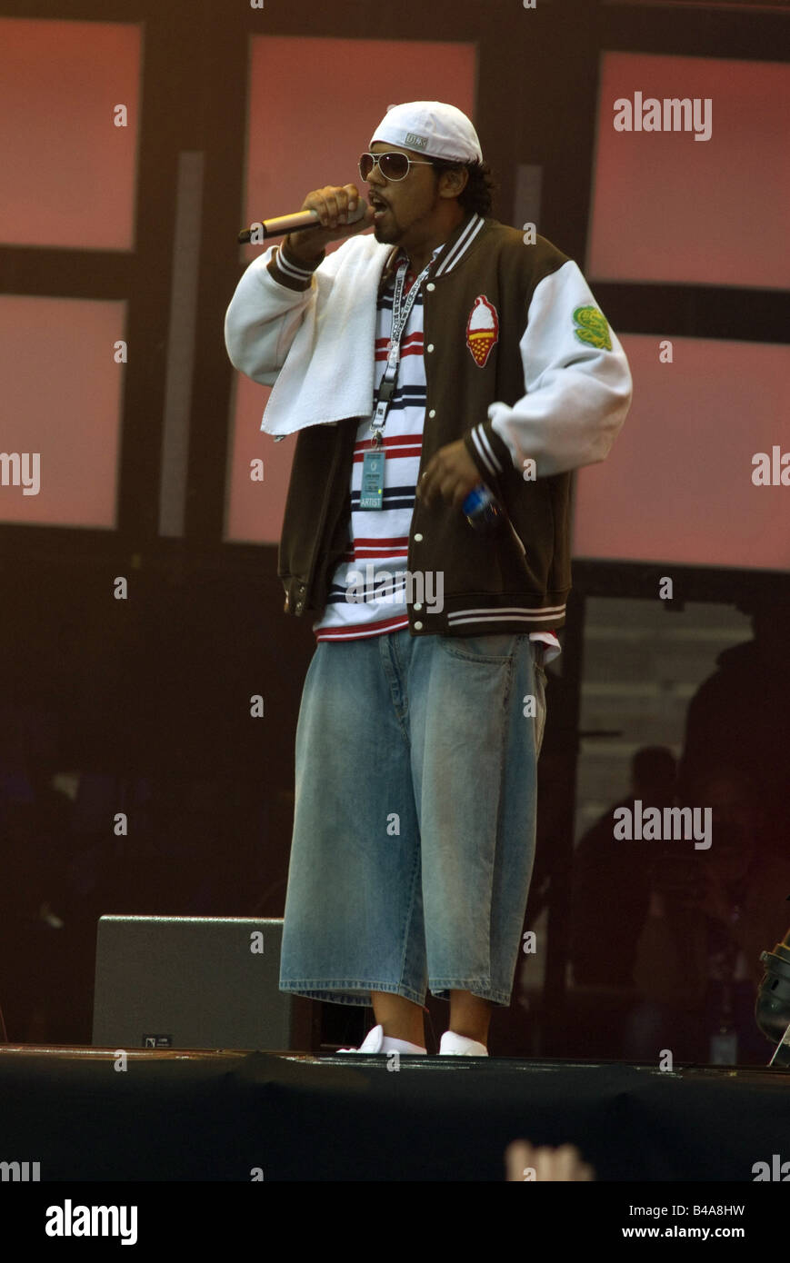 Sammy Deluxe, * 19.12.1977, deutscher Rapper, Live-Performance, volle Länge, Live Earth, Hamburg, 7.7.2007, Stockfoto