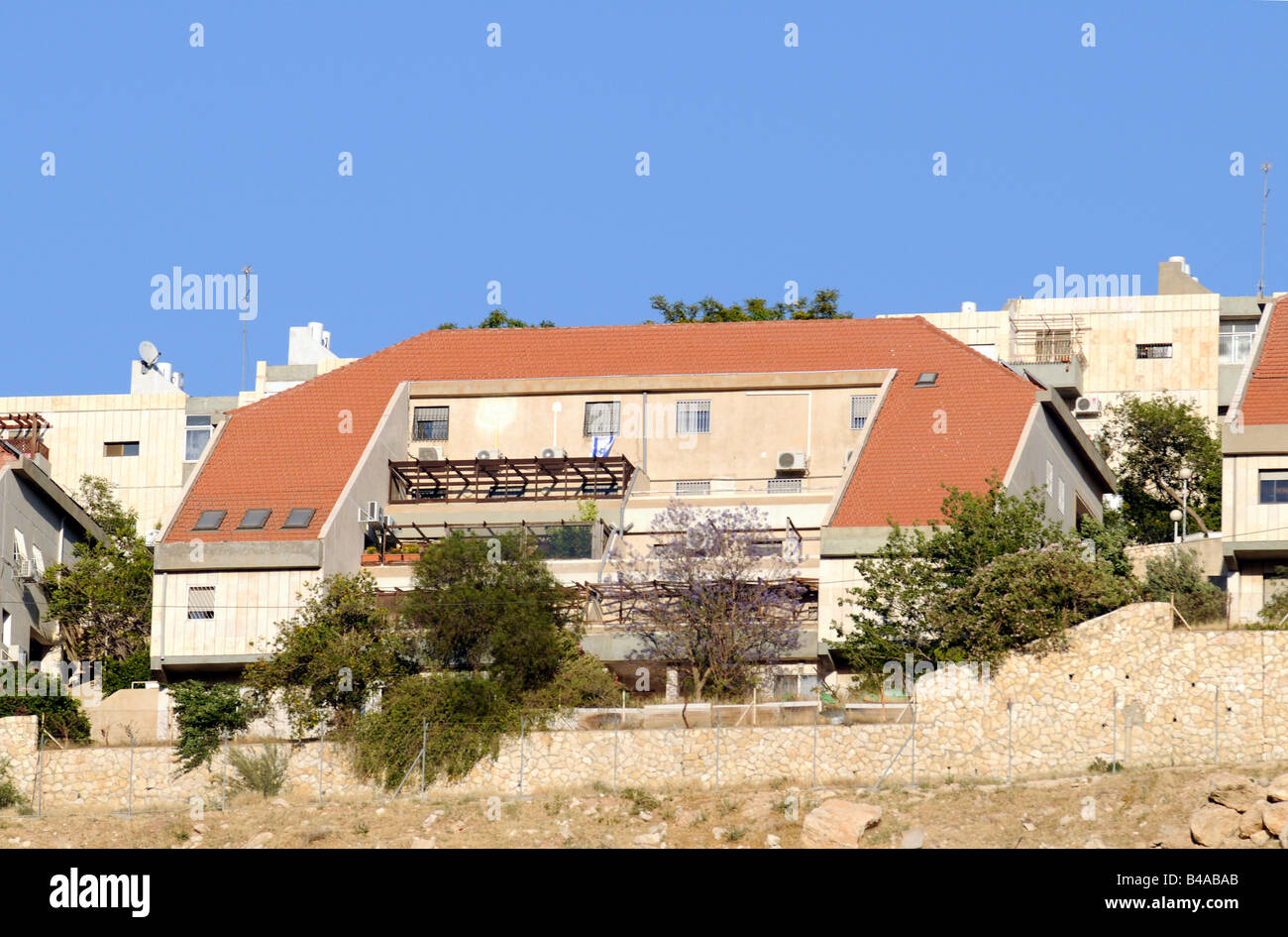 Neue israelische Siedlungen im Bau in den besetzten Gebieten zwischen Jerusalem und Jericho, West Bank, Palästina. Stockfoto