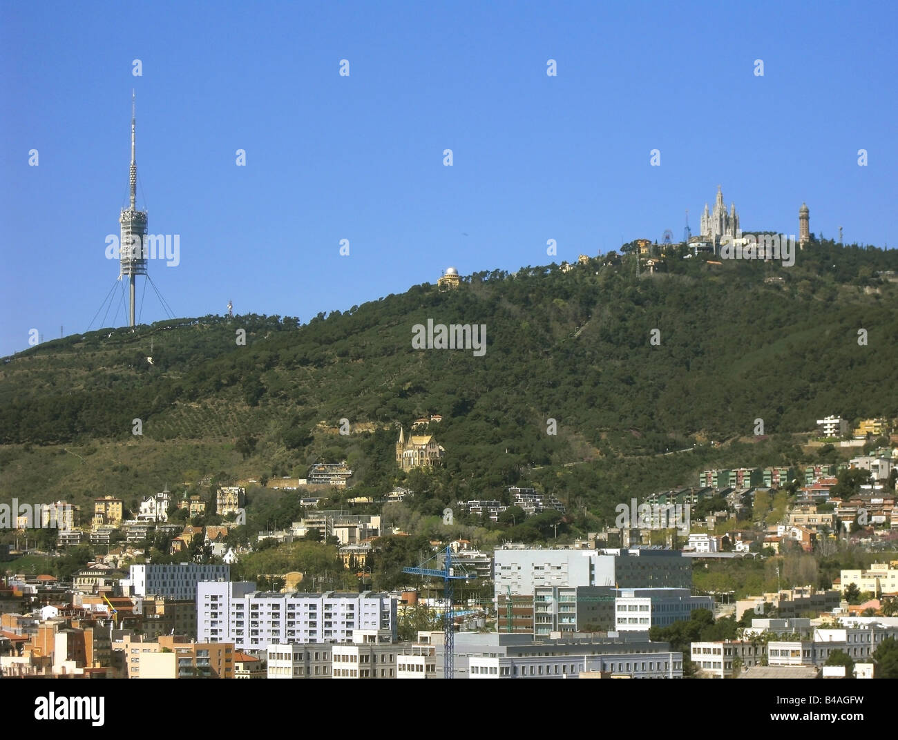 Geographie/Reisen, Spanien, Barcelona, Tibidabo, Torre de Collserola, Baujahr: 1992, entworfen von Sir Norman Foster, Außenansicht, Additional-Rights - Clearance-Info - Not-Available Stockfoto