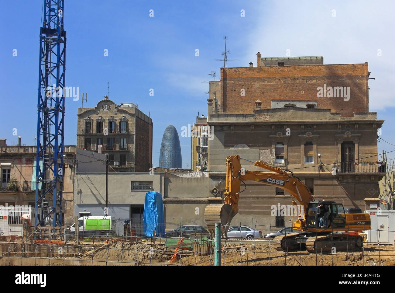 Geographie/Reisen, Spanien, Barcelona, Gebäude, Torre Agbar, Außenansicht, Ansicht von Carrer de Badajoz, Additional-Rights - Clearance-Info - Not-Available Stockfoto