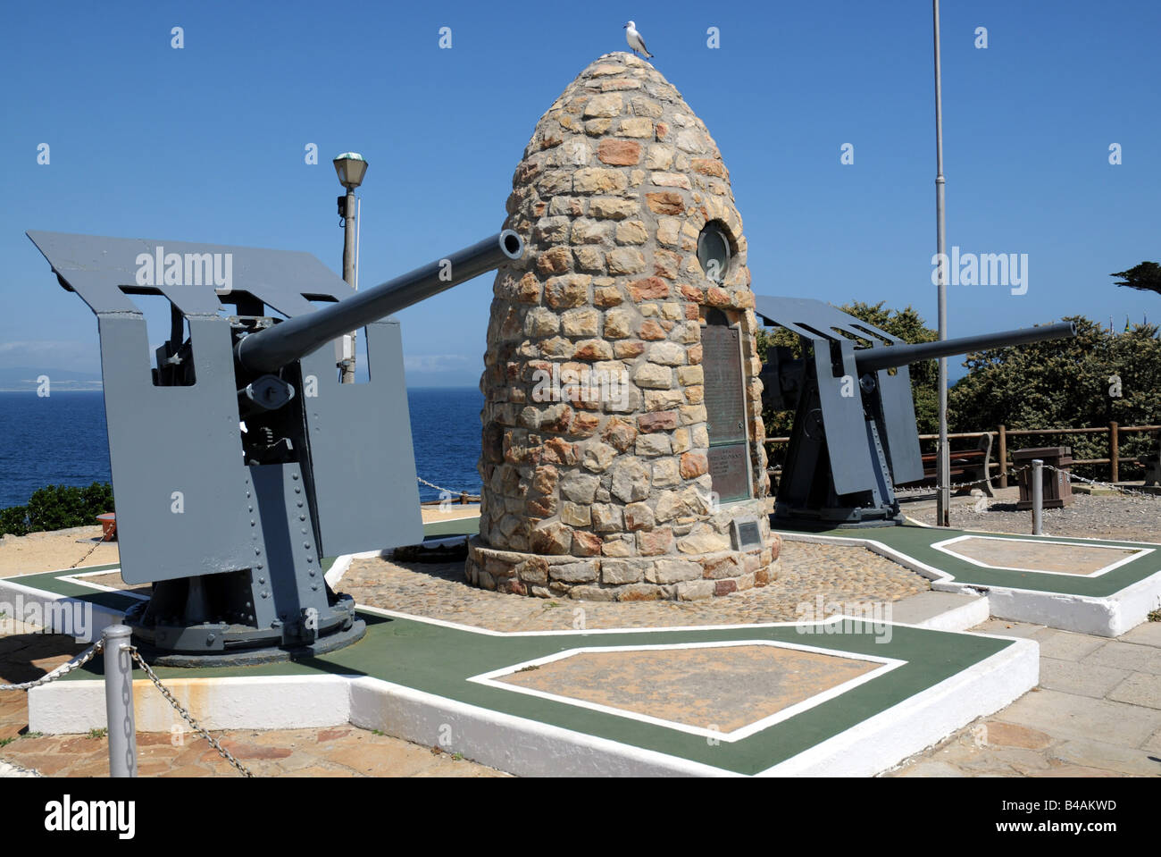 Geographie/Reisen, Südafrika, Hermanus, militärische Denkmal an der