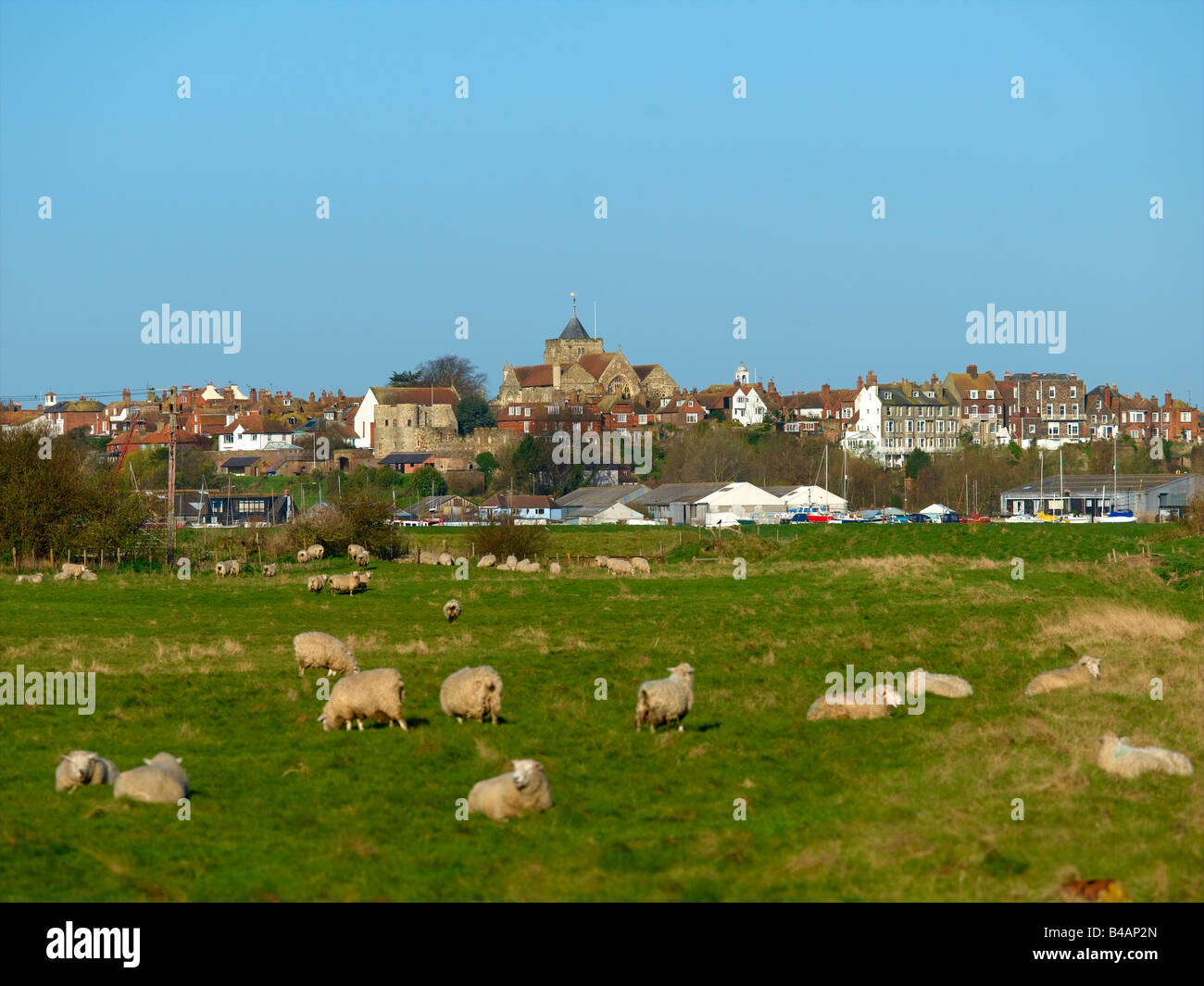Roggen Zitadelle East Sussex von Marschland betrachtet Stockfoto