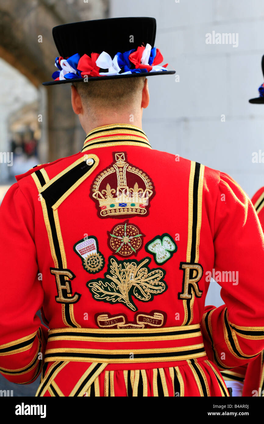 Beefeater zeremoniellen Kleid Tower Of London Stockfoto