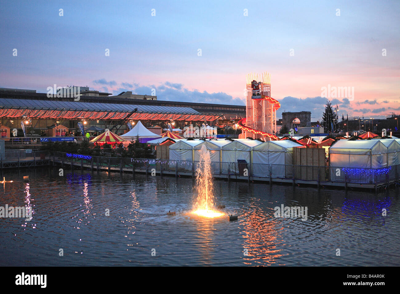 Dublin, Weihnachtsmarkt, Georges Dock Stockfoto