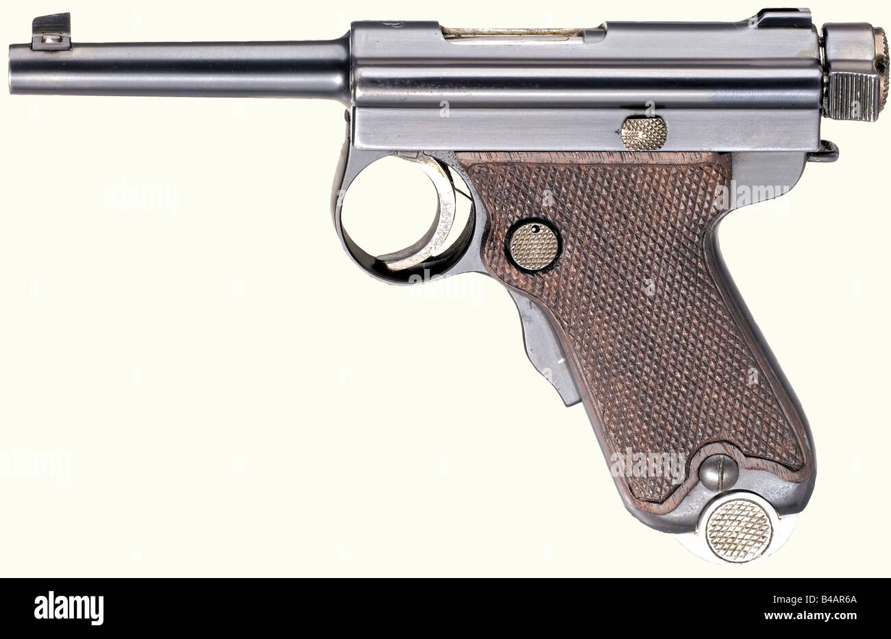 Eine Pistole Nambu ('Baby'), Kaliber 7 mm Nambu, nein 1211. Übereinstimmende Zahlen. Mirrorähnliche Bohrung. Auch als "Version des Officers" bezeichnet. Auf dem mit dem Symbol für die Produktion beim Tokyo Artillery Arsenal markierten Schraubengehäuse, hinten rechts mit der Aufschrift "Typ Nambu". Komplett gebürsteter Bläuling ohne Verschleißspuren. Links auf dem Schraubengehäuse und hinten am Griff etwas schattig. Kleine Teile Erdbeerwaren. Makellose dunkelbraune Nussgriff-Einsätze mit Karieren. Makelloses vernickeltes Magazin mit Aluminiumsockel und passenden Nummern. Als neuer Gesamtzustand, mit "am besten" behandelt, Stockfoto