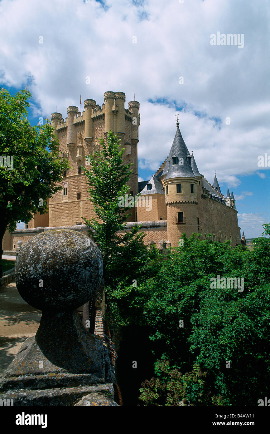Spanien - Madrid - Segovia - Viertel The Alcazar - Burg - Stein - Befestigung Stockfoto