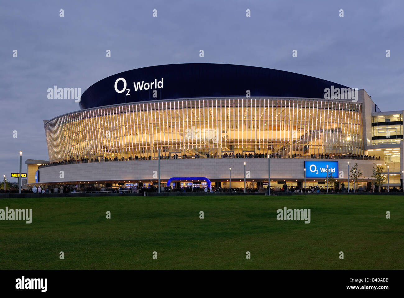 O2 World, O2-Arena von der Anschutz Entertainment Group, Berlin Friedrichshain, Deutschland, Europa. Stockfoto
