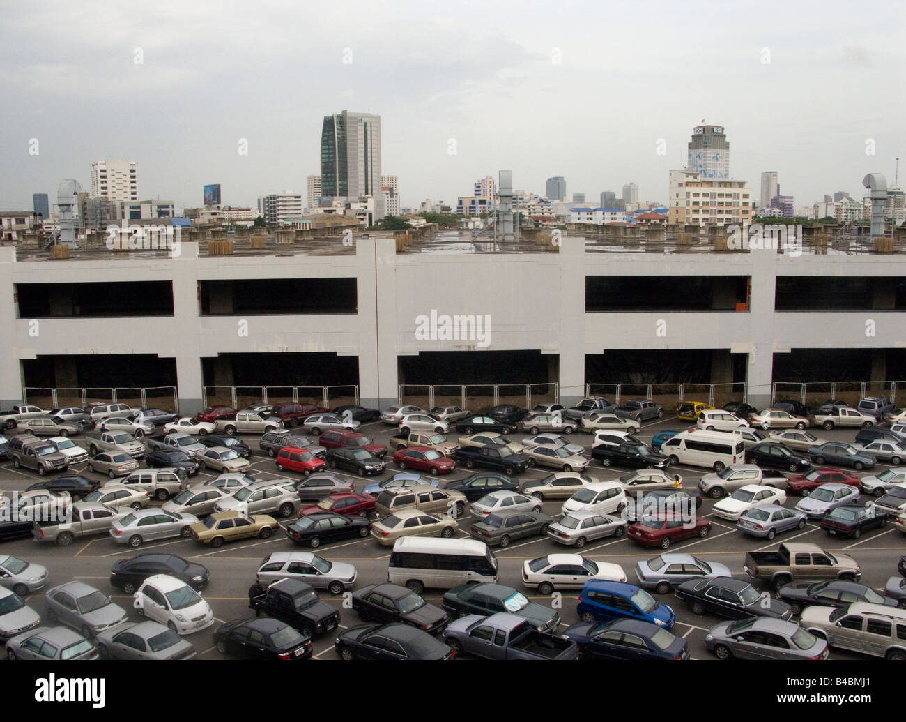 Große Open-Air-Parkplatz, Bangkok Stockfoto