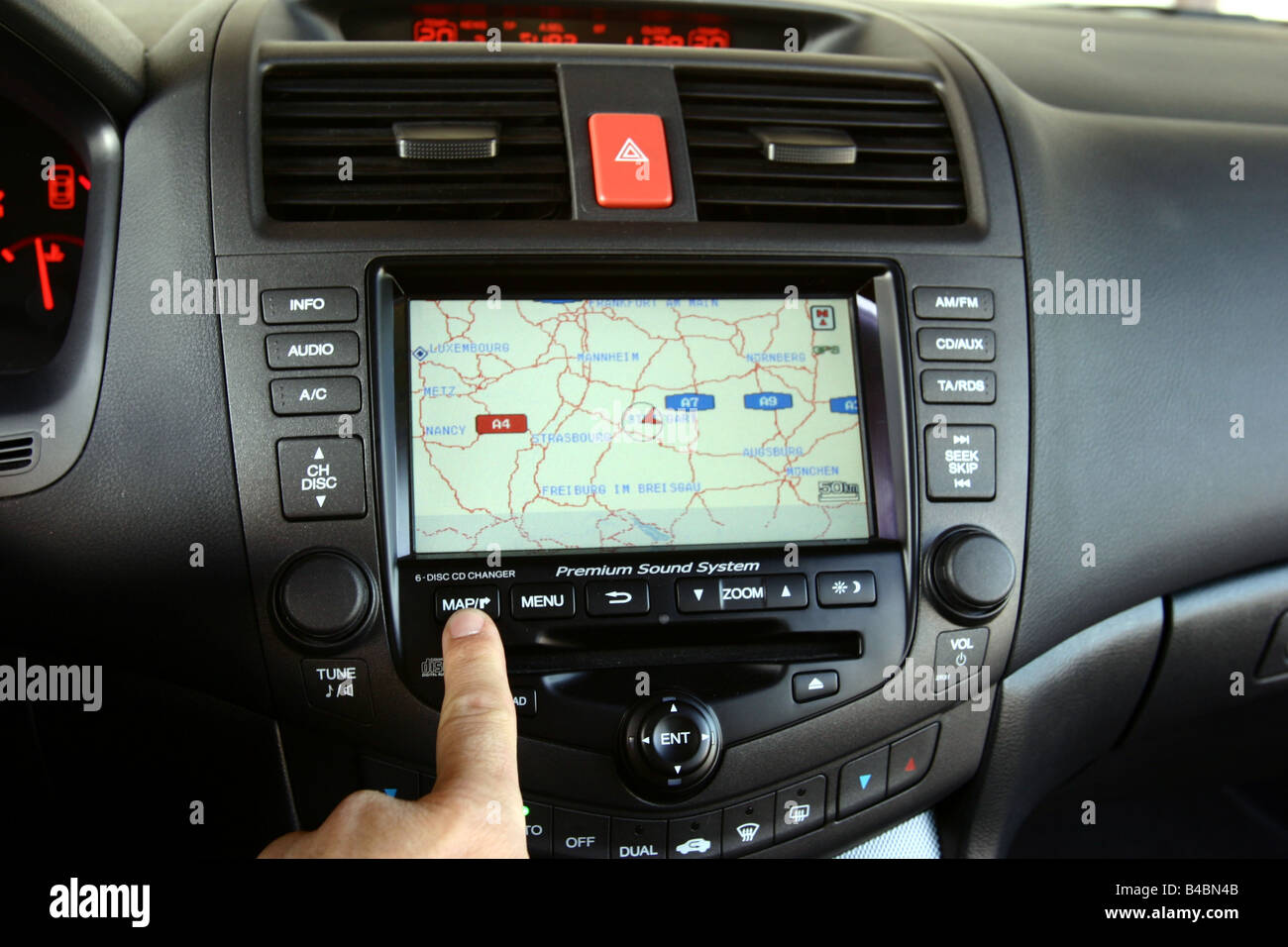 Auto Honda Accord 2 2 I Ctdi Sport 103 Kw Limousine