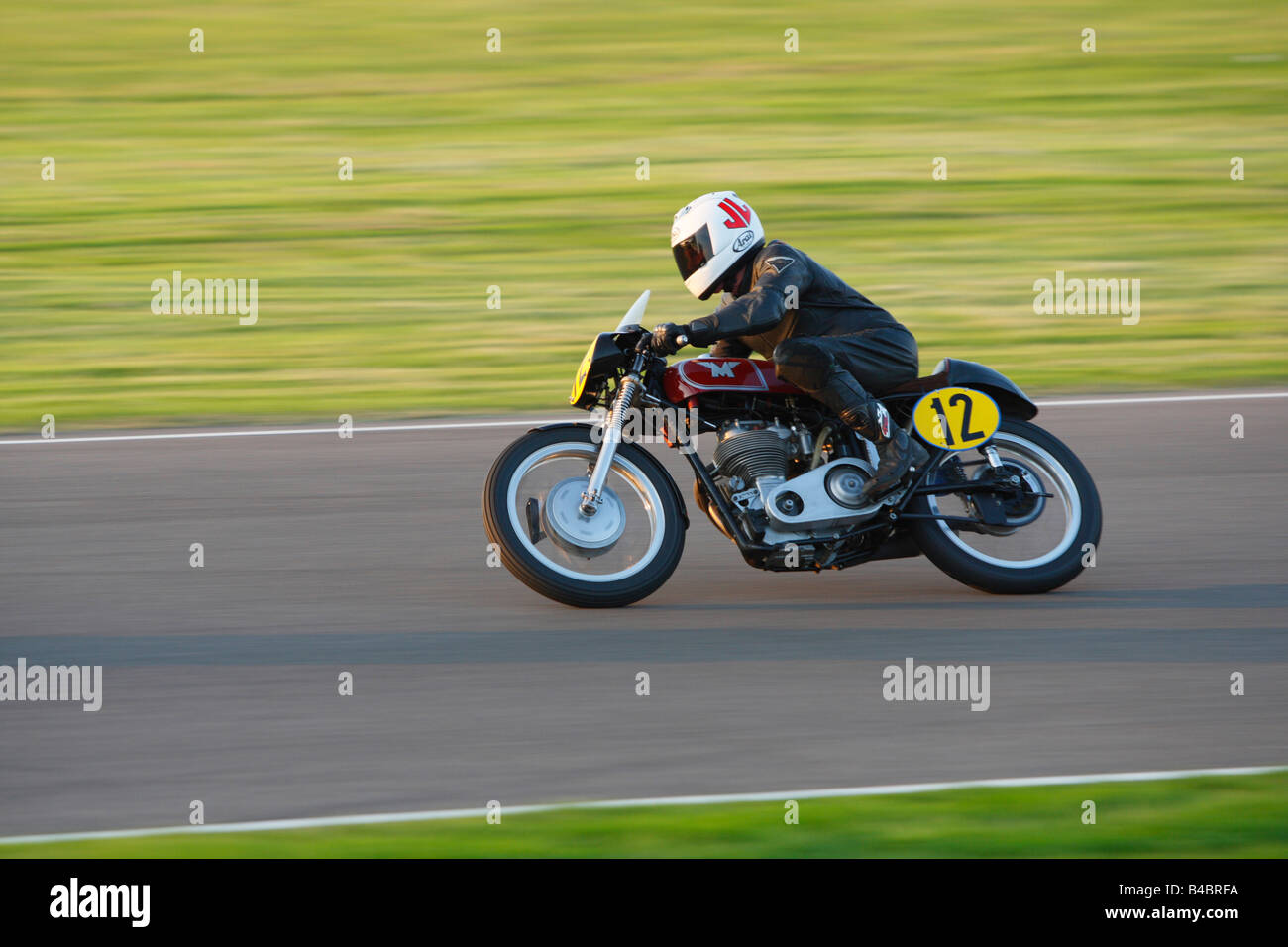 Mick Grant Reiten ein unvergleichliches G80 am Goodwood Revival Meeting 2008 Stockfoto