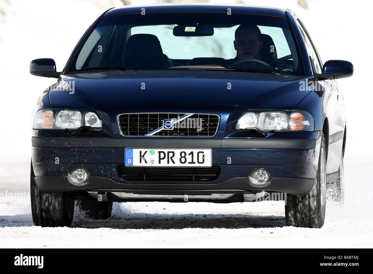 4wd Volvo R60 Volvo s60 4wd -Fotos und -Bildmaterial in hoher Auflösung – Alamy