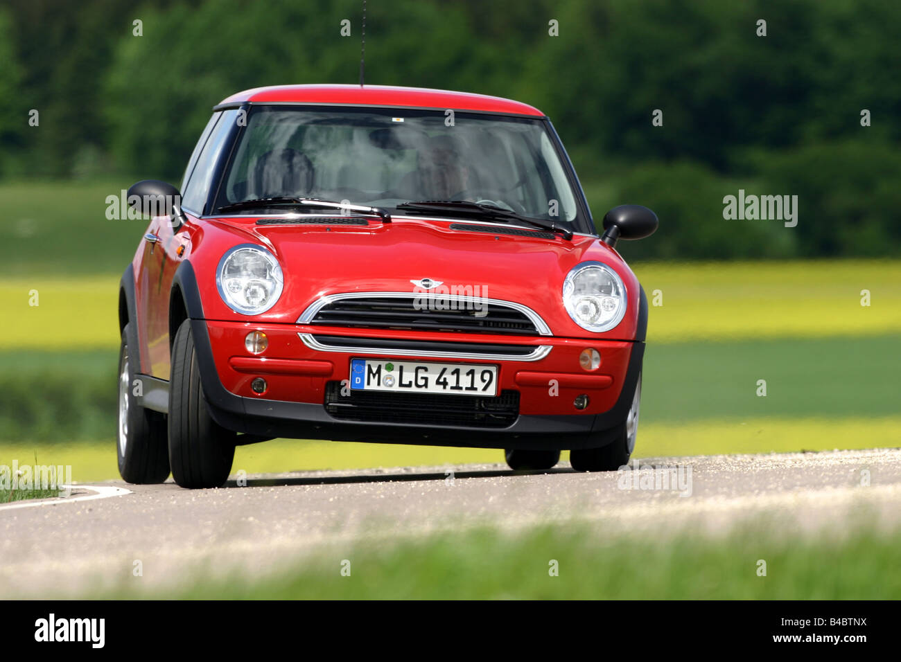 Mini one car 2001 -Fotos und -Bildmaterial in hoher Auflösung – Alamy