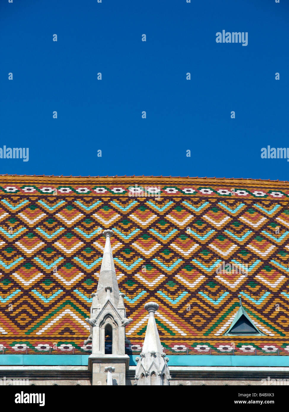 Dekorative Dachziegel gemusterten Matyas Kirche, Budapest, Ungarn-EU Stockfoto