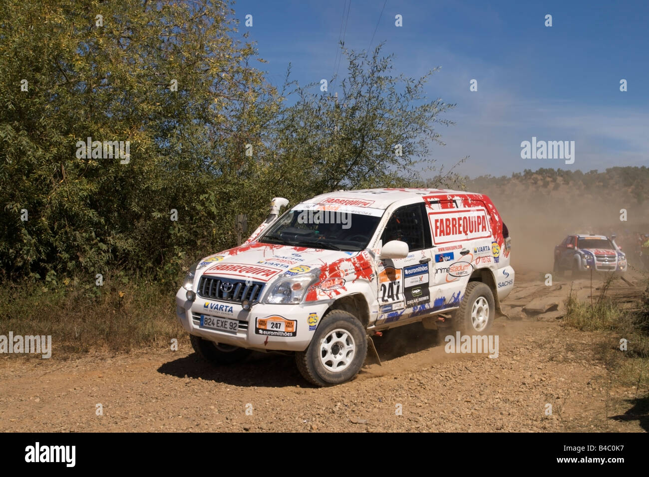 Pax-Rallye - Lisboa-Portimão - Dakar-Serie - Auto 247 - Padock Competições - Francisco Pita und Homberto Gonçalves Stockfoto