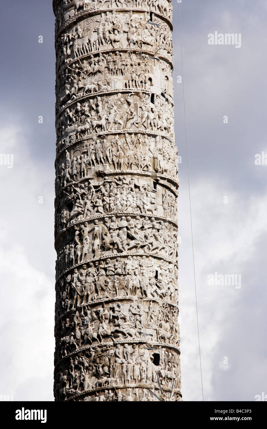 Spalte von Marcus Aurelius an Piazza Colonna Rom Italien Stockfoto