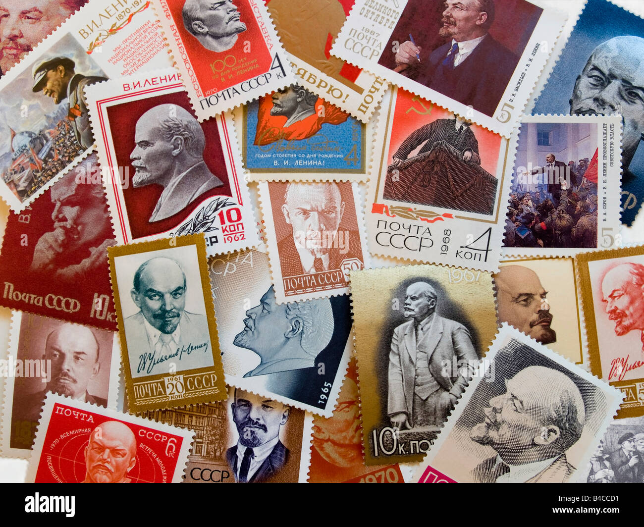 Viele verschiedene USSR Briefmarken mit Lenin in einwandfreiem Zustand Stockfoto