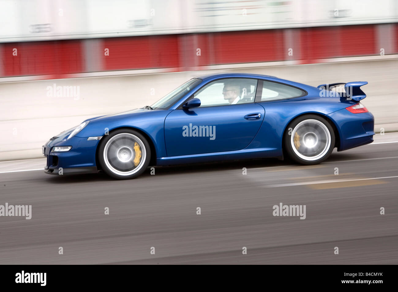 Porsche 911 GT3, Modell Jahr 2006-blau, Detailansicht, Spoiler