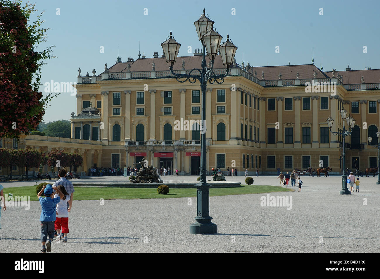 Schloss Schönbrunn; Schloßstraße; Wien; Österreich; Europa Stockfoto