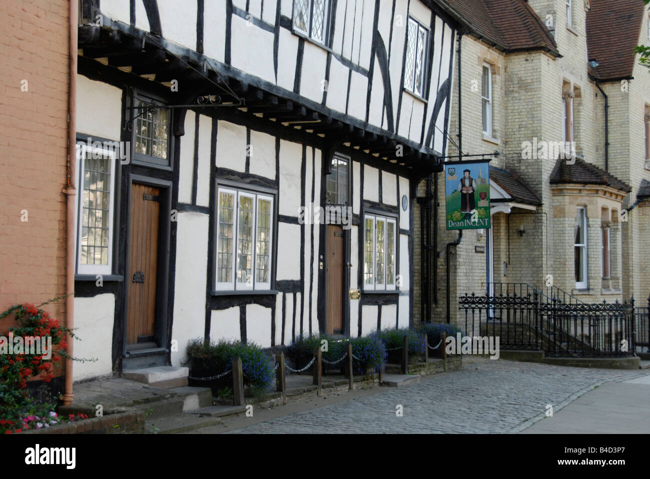 Dean zu entlohnen Haus in Berkhamsted High Street Hertfordshire England. Stockfoto