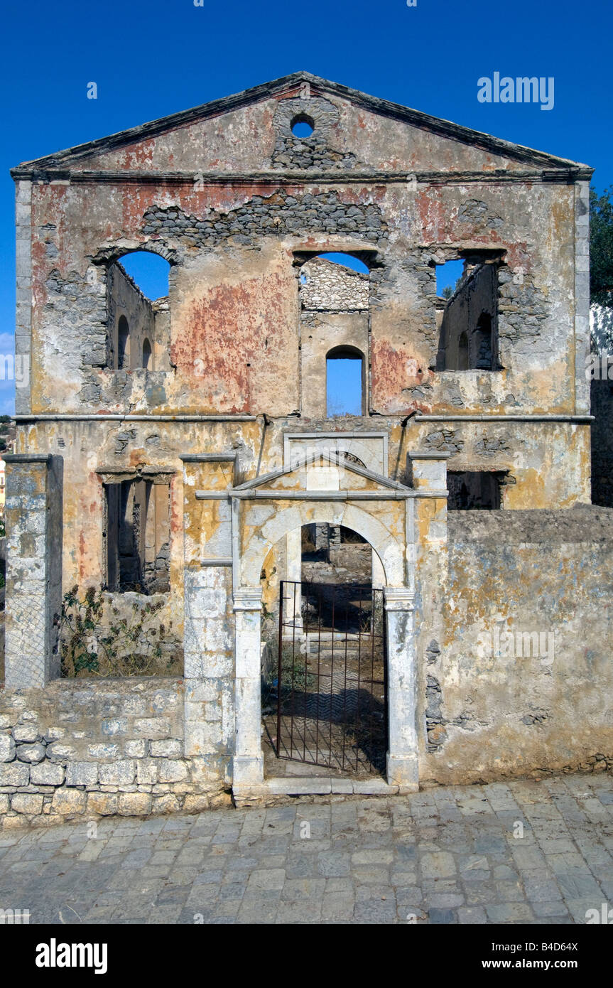Die Ruinen eines verlassenen Herrenhaus auf den Kalli-Schichten auf der griechischen Insel Symi Griechenland Stockfoto