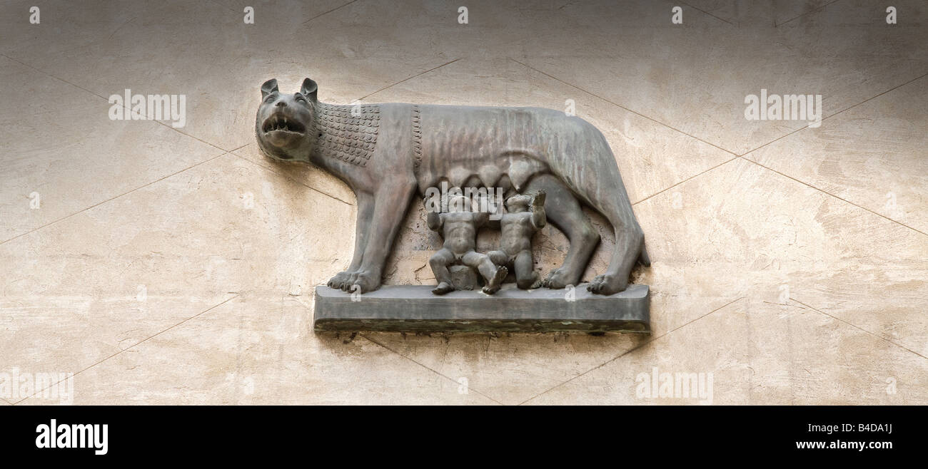 Ccarving von Romulus und Remus Stockfoto
