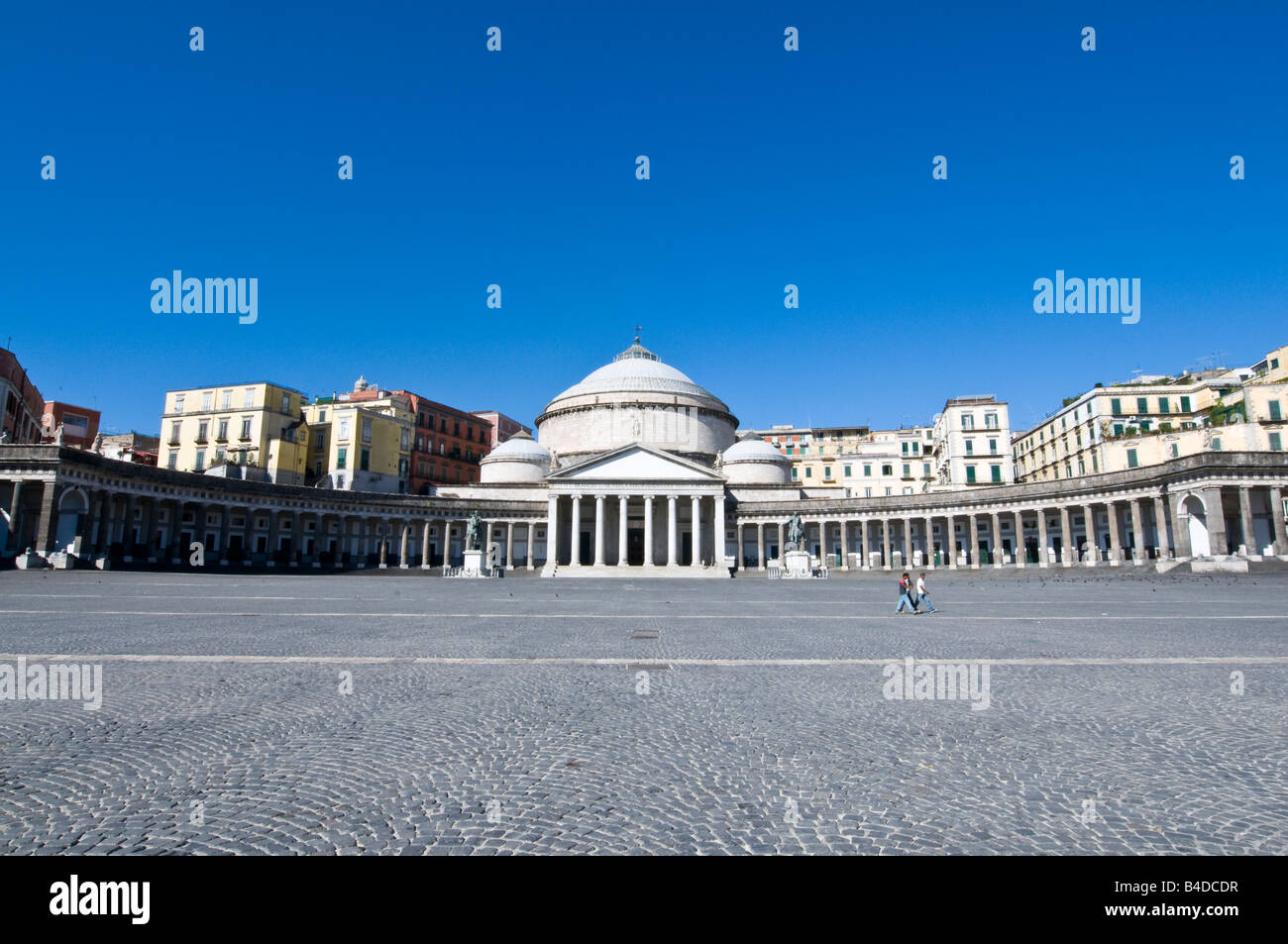Piazza del Plebiscito und San Francesco di Paola, Naples Stockfoto