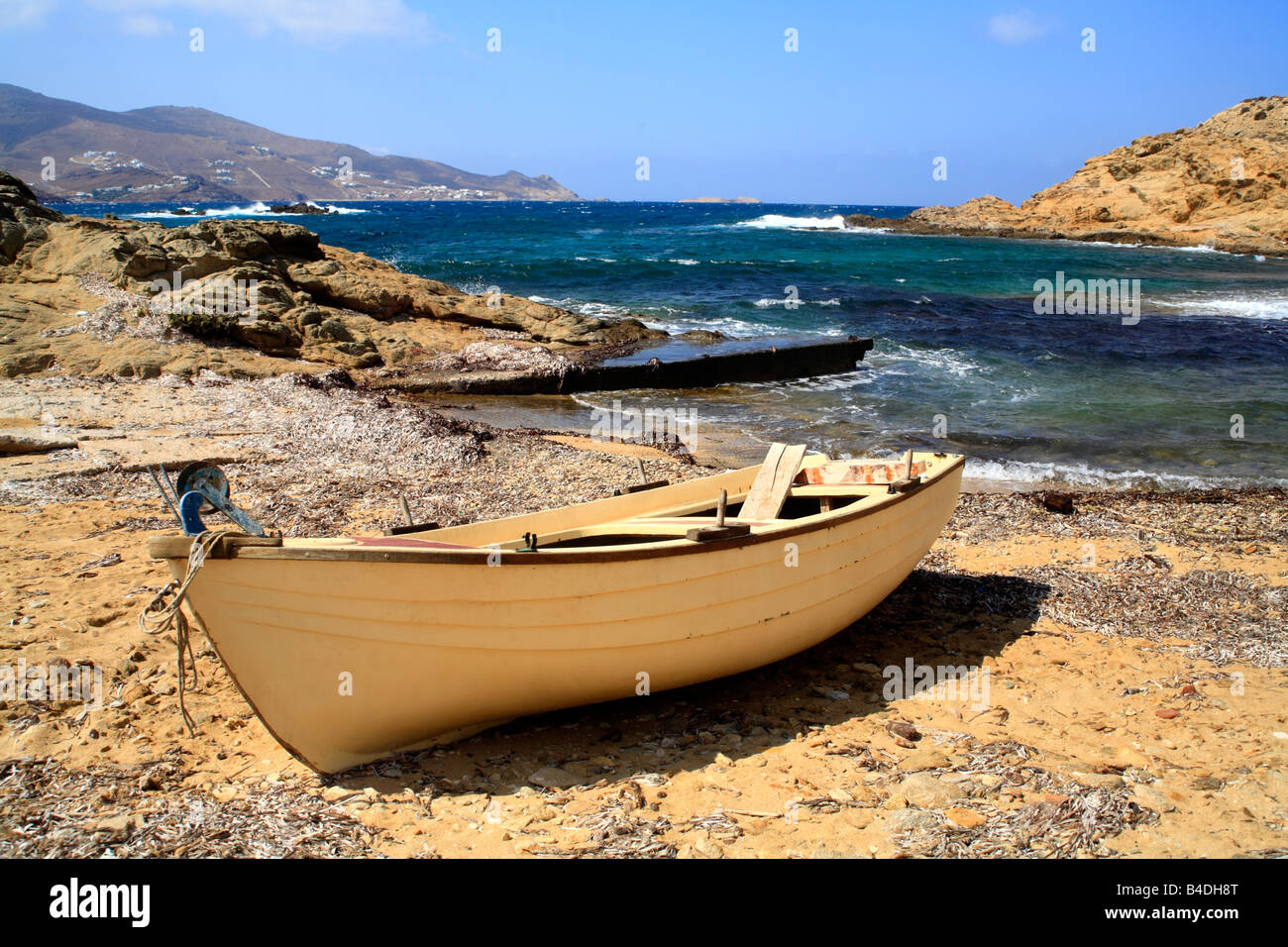 Ruder Boot Ftelia Panormas Bay griechische Kykladen Insel Mykonos Griechenland Stockfoto