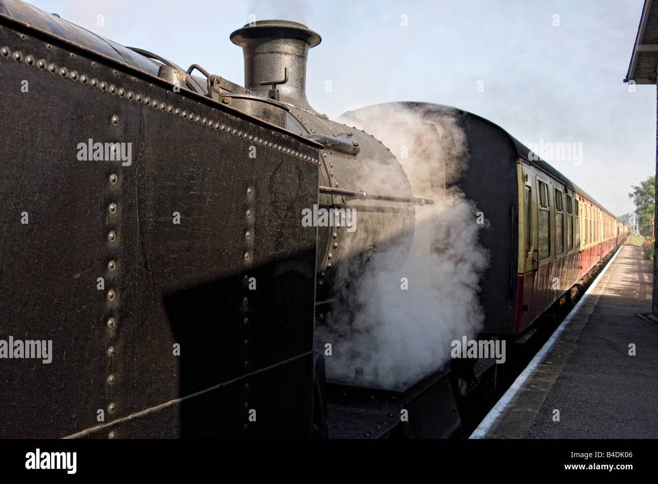 Zug im Bahnhof In Goathland, North Yorkshire, England Stockfoto