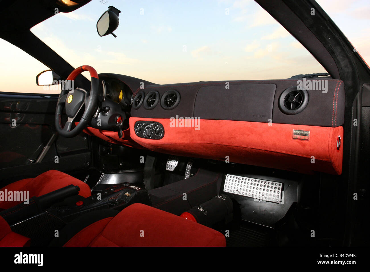 Auto, Ferrari 360 Challenge Stradale, Roadster, Coupé/Coupe, rot, innen Ansicht, Innenansicht, Cockpit, Technik/Zubehör, Acc Stockfoto