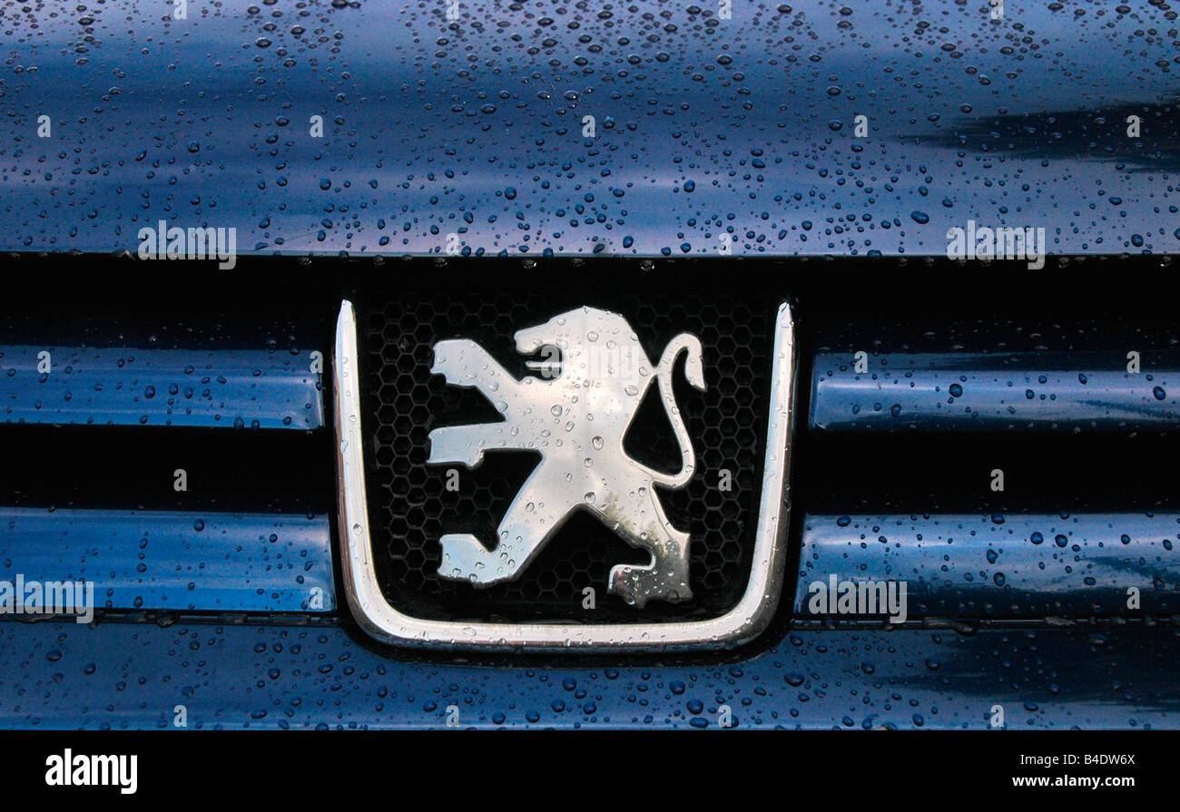 Peugeot Auto-Logo. Stockfoto