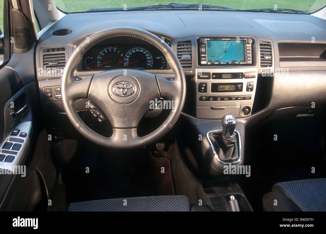 Auto, Toyota Corolla 1.8 umzukehren, Van, Modell Jahr 2002