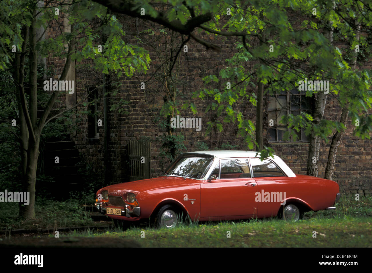 Ford Taunus 17M: Willkommen In Der Wunderwanne! - DER