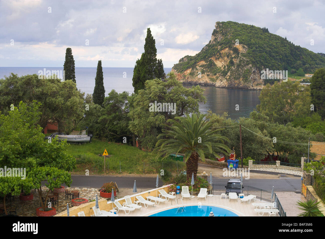 'Monkey Face Hill' Paleokastritsa Korfu Stockfoto