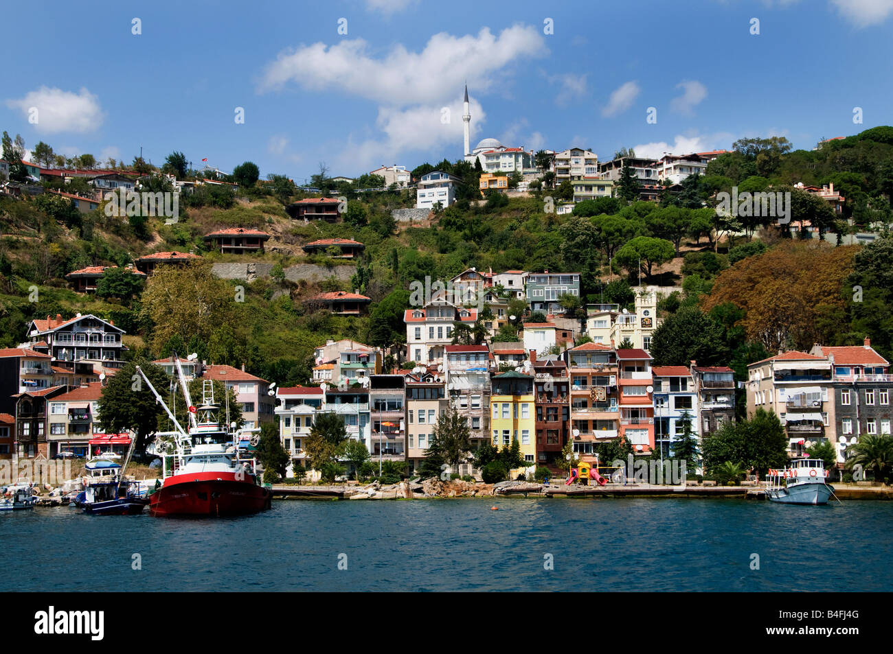 istanbul-bosporus-k-ste-von-yenikoy-tarabya-kirecburnu-byudere-sariyer