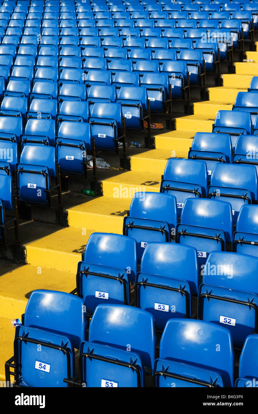 Absract Detail der Sitzreihen Stadion bei Chelsea FC, London Stockfoto