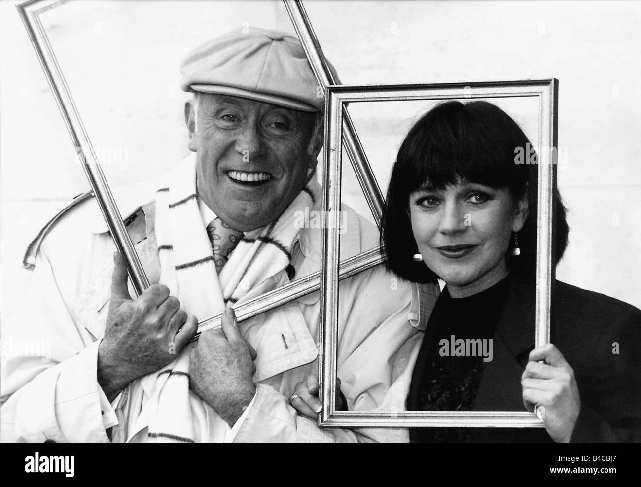 Richard Wilson-Schauspieler und Schauspielerin Jan Francis TV Programm unter den Hammer Stockfoto