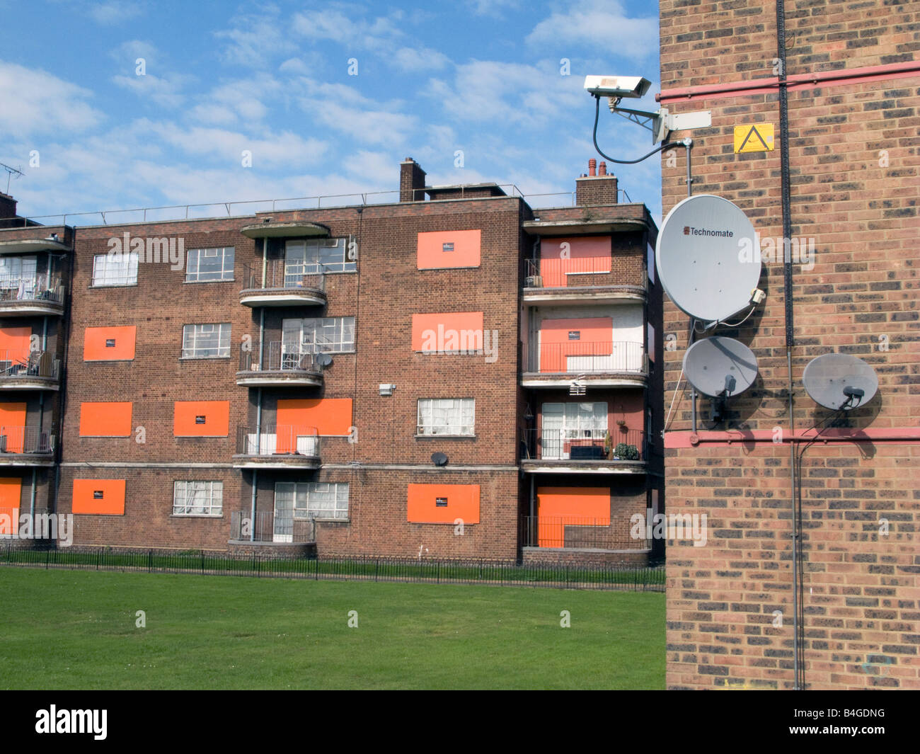 UK aufgegeben verfallenen Rates Wohnsiedlung in Hackney, für den Verkauf an private Baufirma, London Foto © Julio Etchart setzen Stockfoto