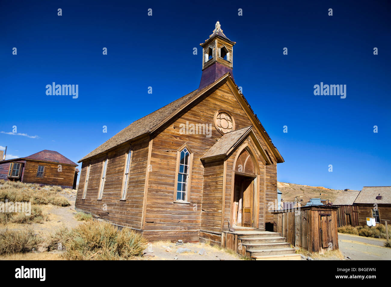Der alte methodistischen Kirche, die einzige Kirche in Bodie, Baujahr 1882, Bodie State Historical Park, Bodie, Kalifornien Stockfoto