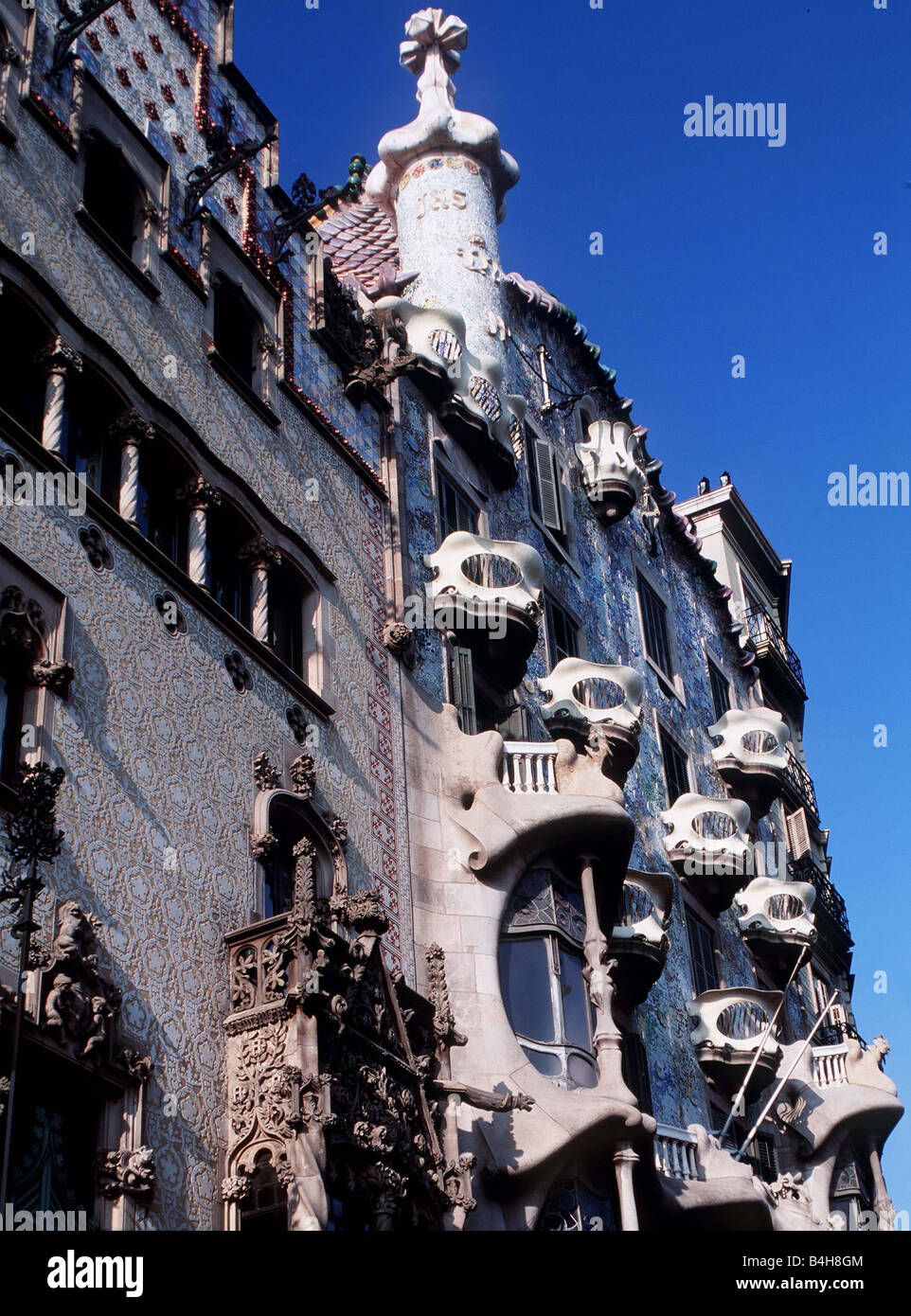 Gavdi Casa Batllo Spanien Circa 1990 Stockfotografie Alamy gavdi-casa-batllo-spanien-circa-1990-stockfotografie-alamy