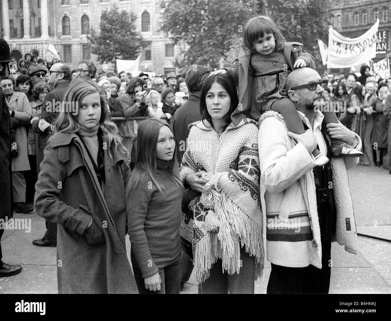 Demonstrationen protestieren Juden und Israel Demo Oktober 1973 als der Krieg im Nahen Osten weiter Demonstranten unterstützen beide Seiten Stockfoto