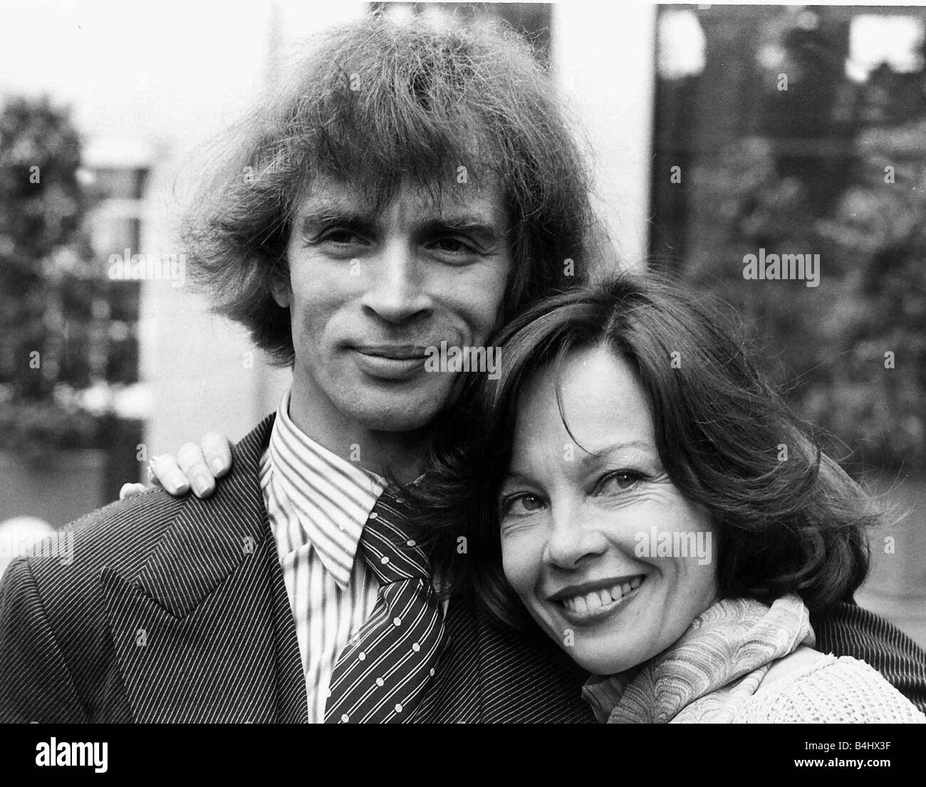 Hauptrollen Valentino Leslie Caron und Rudolf Nurejew 1977 Stockfoto