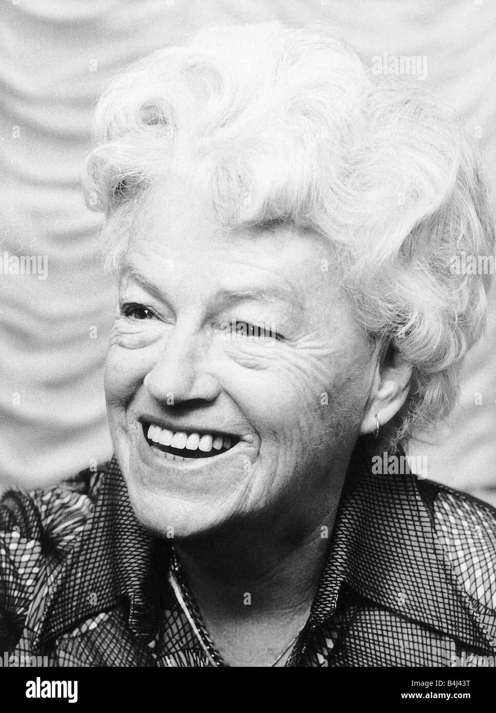 Gracie Fields Schauspielerin Sängerin Dezember 1974 Dbase MSI Stockfoto Gracie Fields Schauspielerin Sängerin Dezember 1974 Dbase MSI Stockfoto