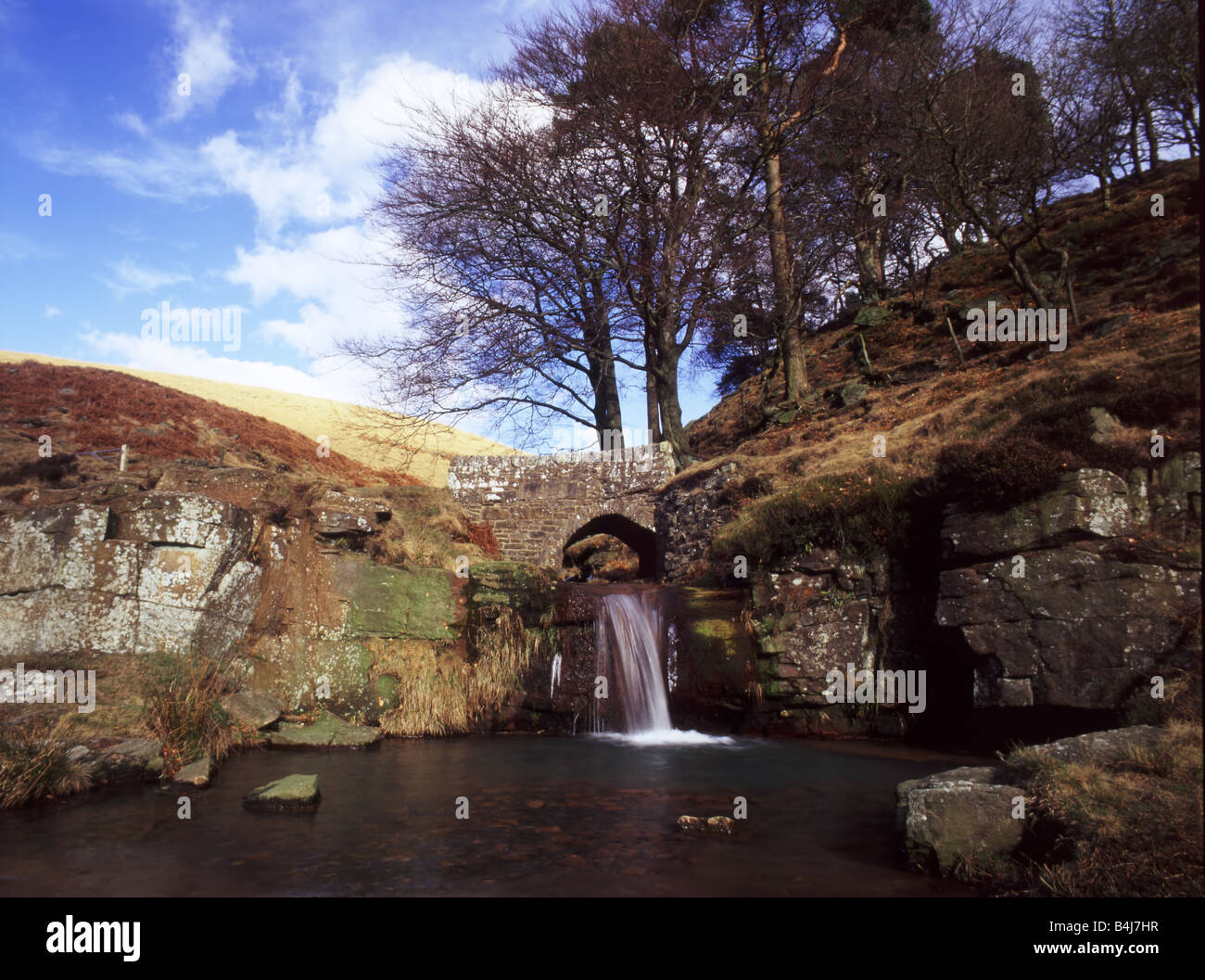 Brücke bei drei Shire Köpfe im Peak District UK Stockfoto