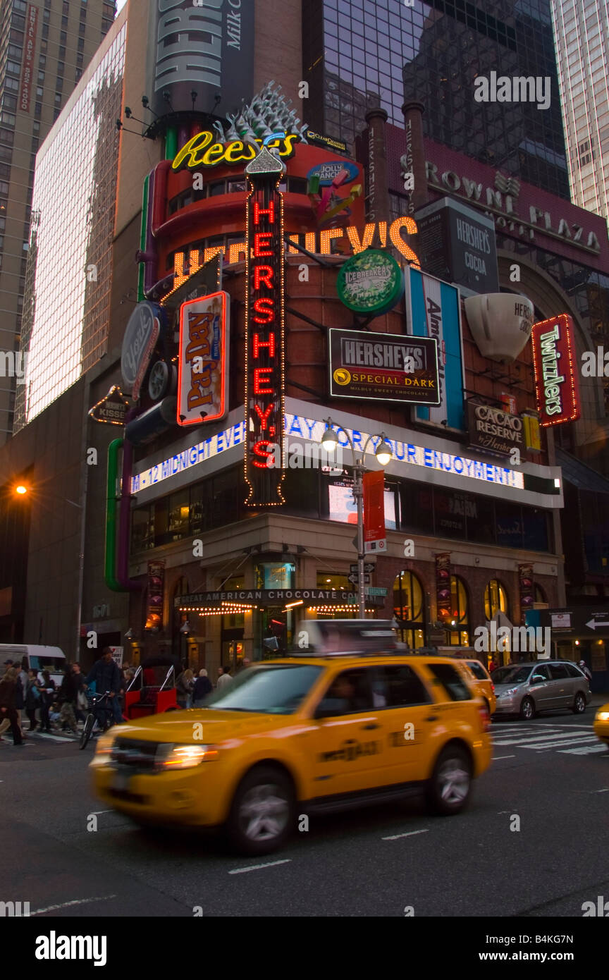 Hersheys Candy Retail Store am Times Square auf Sonntag, 5. Oktober 2008 Richard B Levine Stockfoto