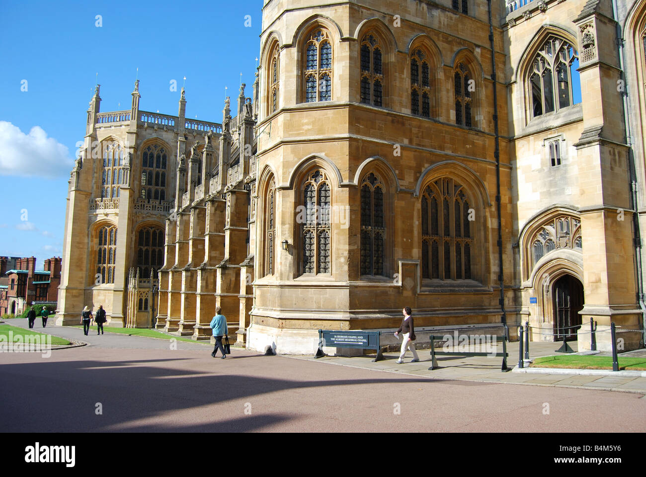 St.George,s Kapelle, Lower Ward, Schloss Windsor, Windsor, Berkshire, England, Vereinigtes Königreich Stockfoto