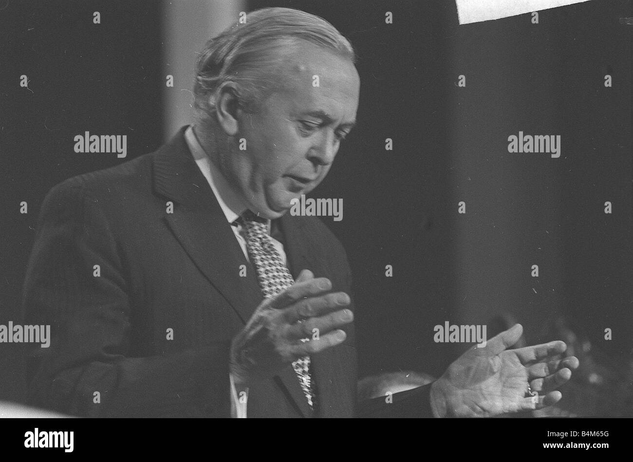 Die Labour-Premierminister Harold Wilson befasst sich mit Delegierten auf der 1975 Labour-Parteitag in Blackpool Stockfoto