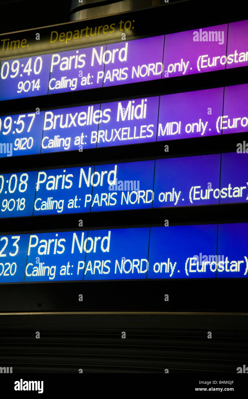 Destination Schild, St Pancas Eurostar-Bahnhof, London Stockfoto