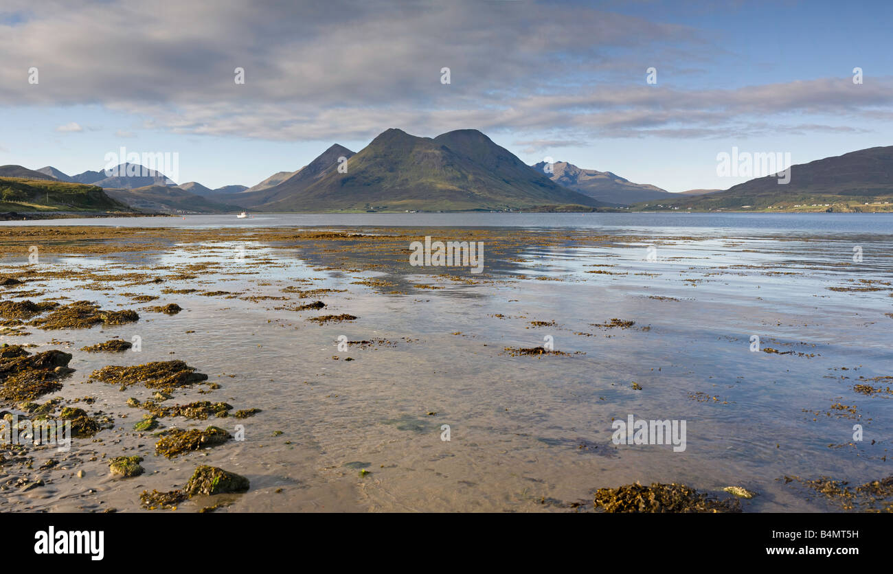 Blick vom Inverarish, Isle of Raasay auf die Cuillin Berge auf der Isle Of Skye Stockfoto