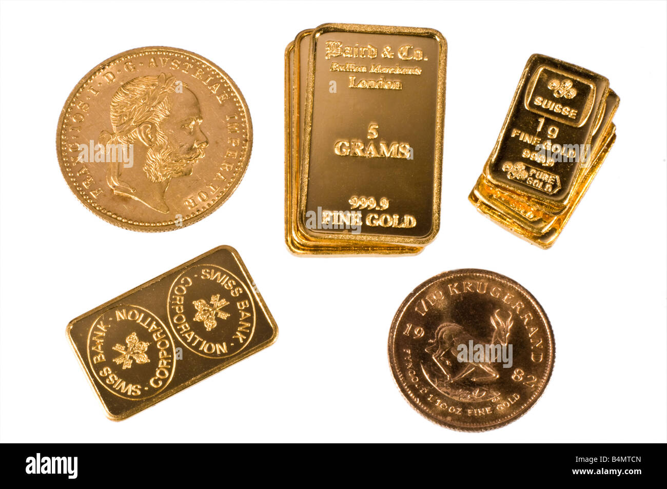 Goldbarren in kleinen Barren und Münzen; 1g, 2g und 5g Barren; Österreichische Dukaten und 1/10 Krügerrand Stockfoto