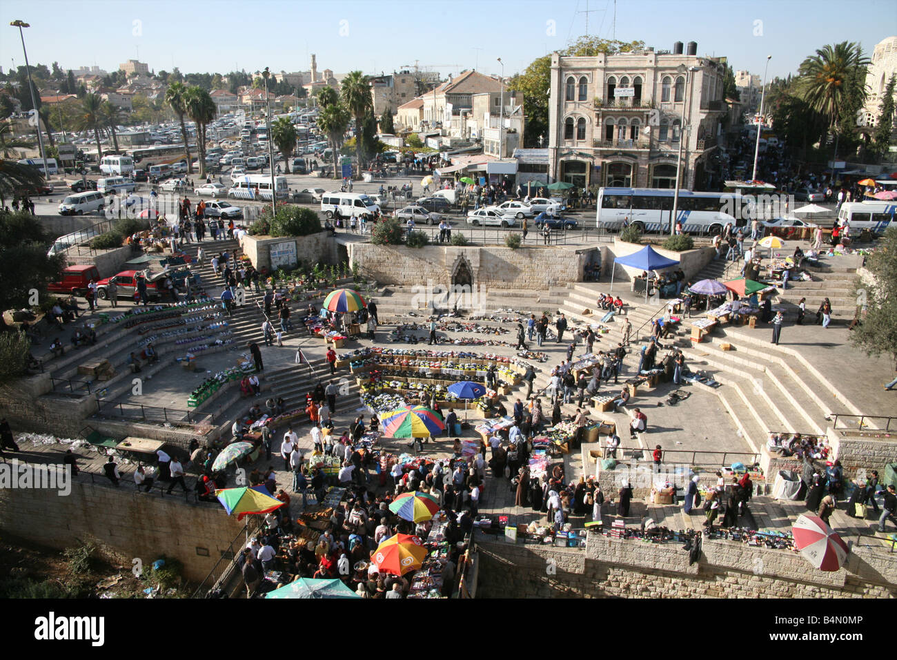 Ein Markt unter freiem Himmel in der Nähe von Damaskus-Tor in der Altstadt von Jerusalem Stockfoto